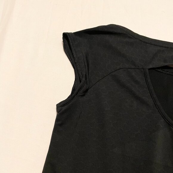 Reebok Womens Shirt Size Small Tank Top Back Cutout Activewear - Picture 12 of 16